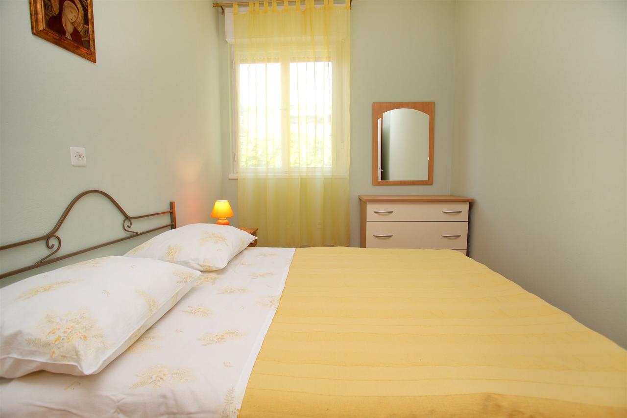 Apartment Baturina トロギール エクステリア 写真